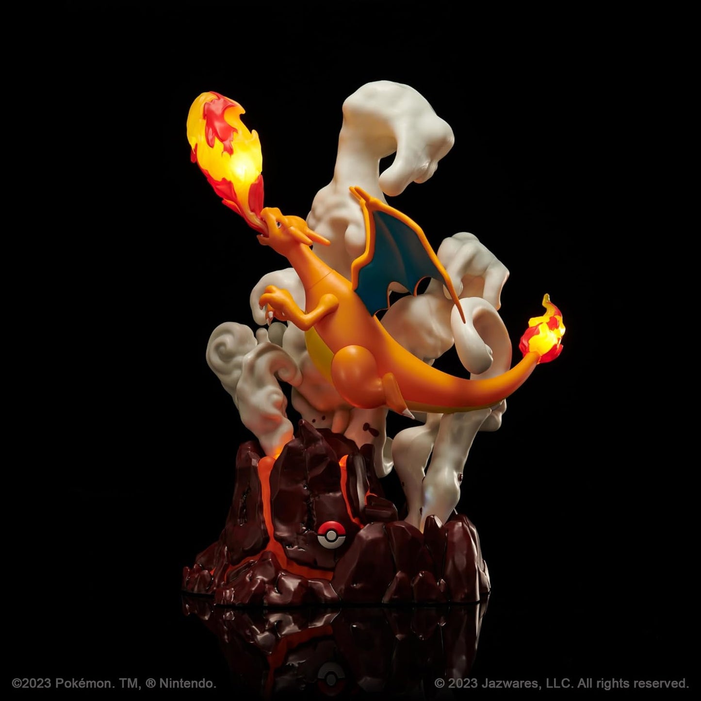 Pokemon Select - Pokémon Deluxe Figure - Light FX - Charizard - Cherisaur Store